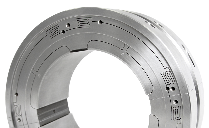 Flexure Pivot journal bearing with ISFD technology